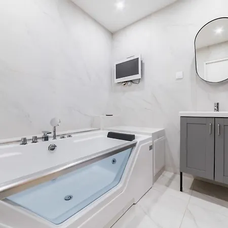 Апартаменты Cosy Et Agreable Avec Sauna - 4p - Flat-guest Париж